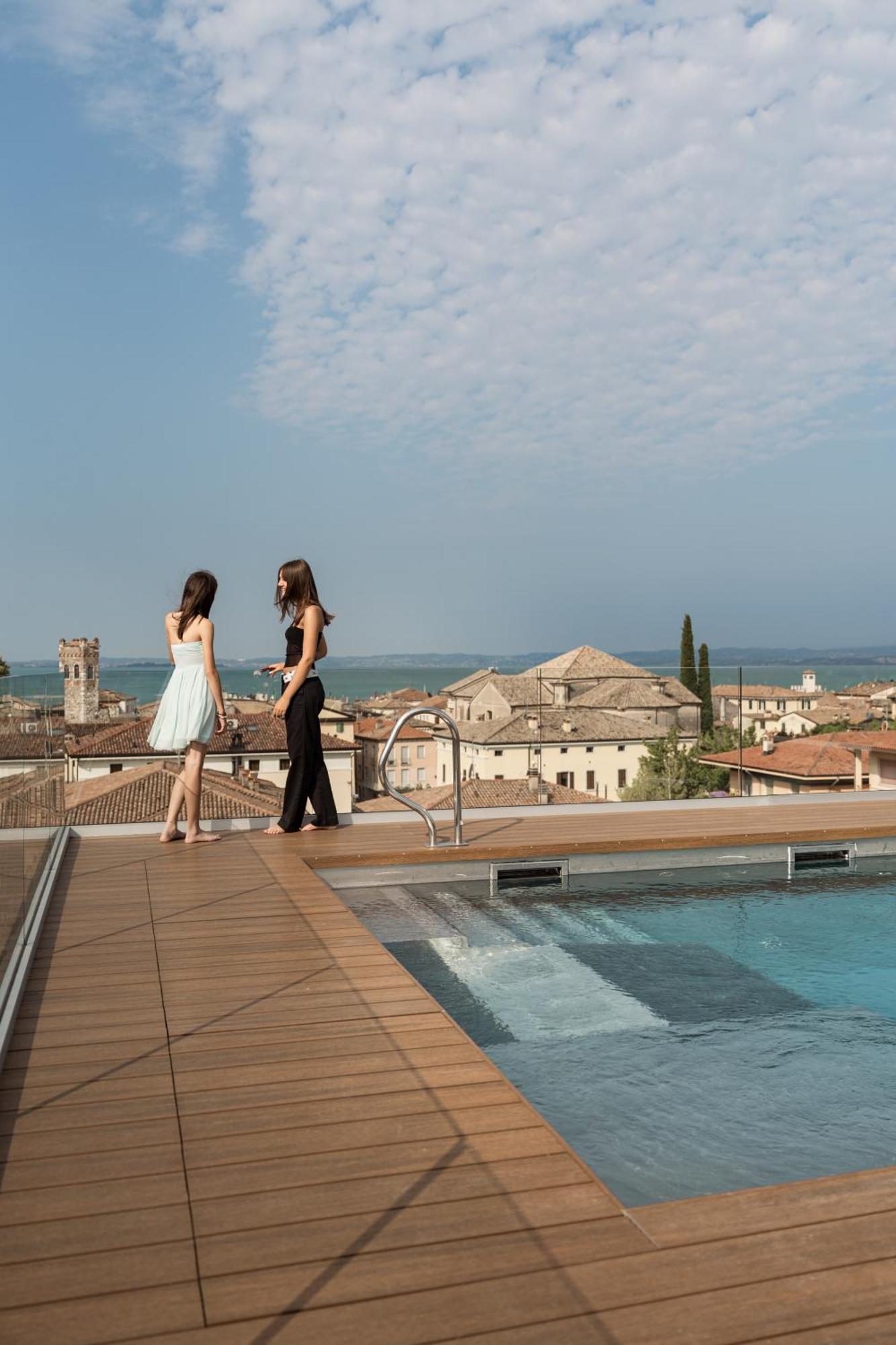 Wanderlust Hotel - Suite & Spa - Apartments & Villas - Bardolino, Lago Di Garda - Verona Dış mekan fotoğraf